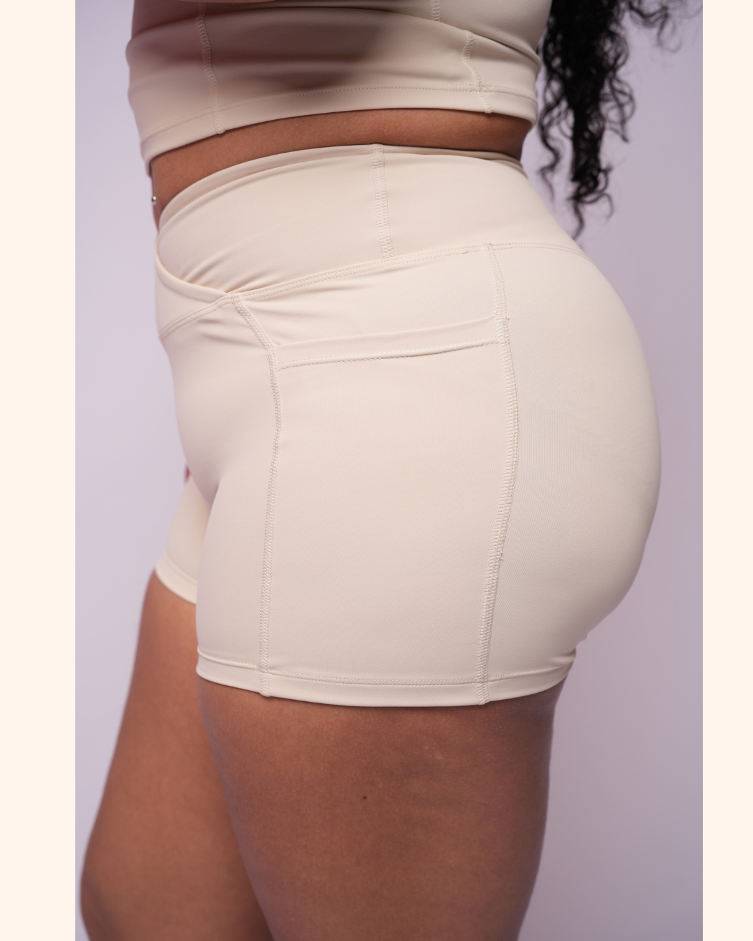 SoftBalance™ Biker Shorts with Pockets – Vanilla Cream